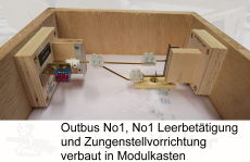 OUTBUS No 1 Handbetätigung